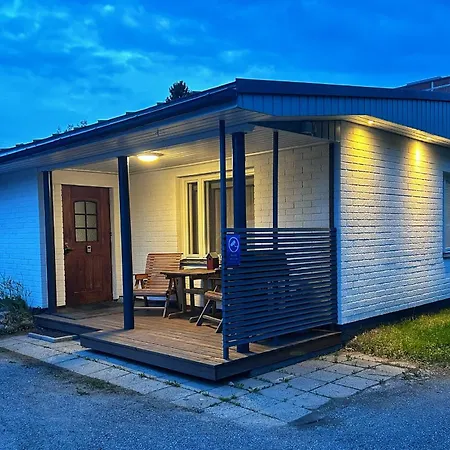 Omakotitalo Laehellae Keskustaa Apartman *